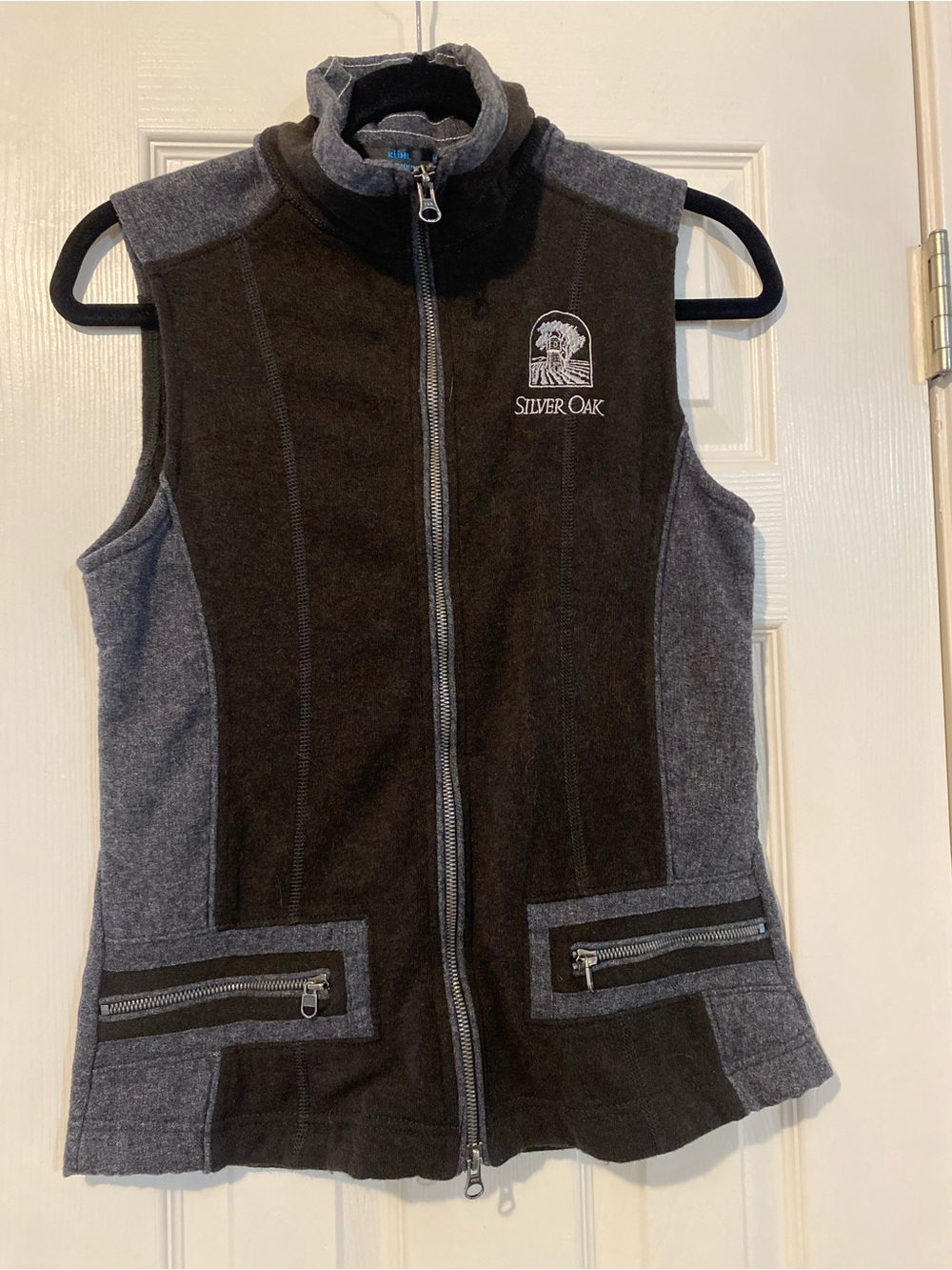 KUHL KASHMIRA - Women's Silver Oak Logo Vest - Size S EXCELLENT!
